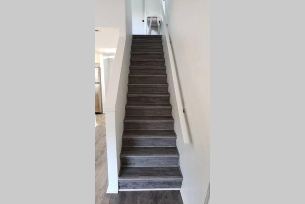 Discover Luxury Condo Steps Away From Celebration Pointe And I-75! Gainesville Buitenkant foto