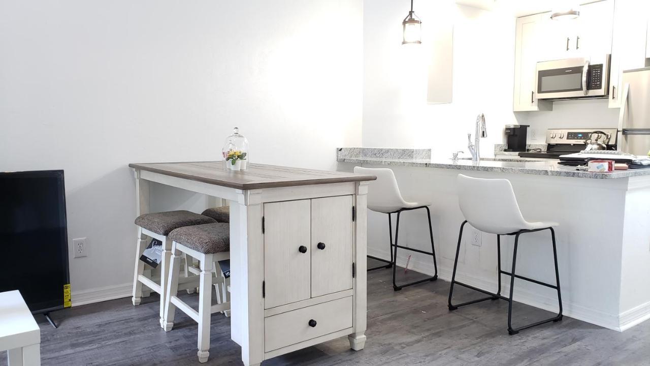 Discover Luxury Condo Steps Away From Celebration Pointe And I-75! Gainesville Buitenkant foto